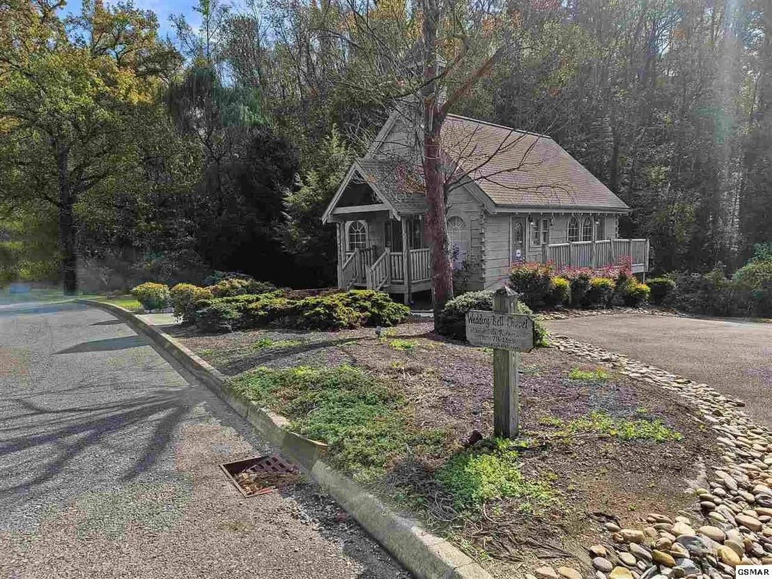 Photo of 2310 Waterfall Way