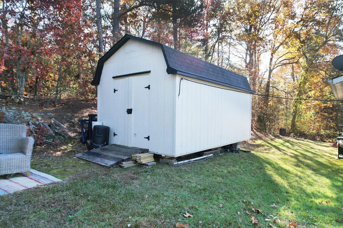 Photo of 7047 Luther Trail