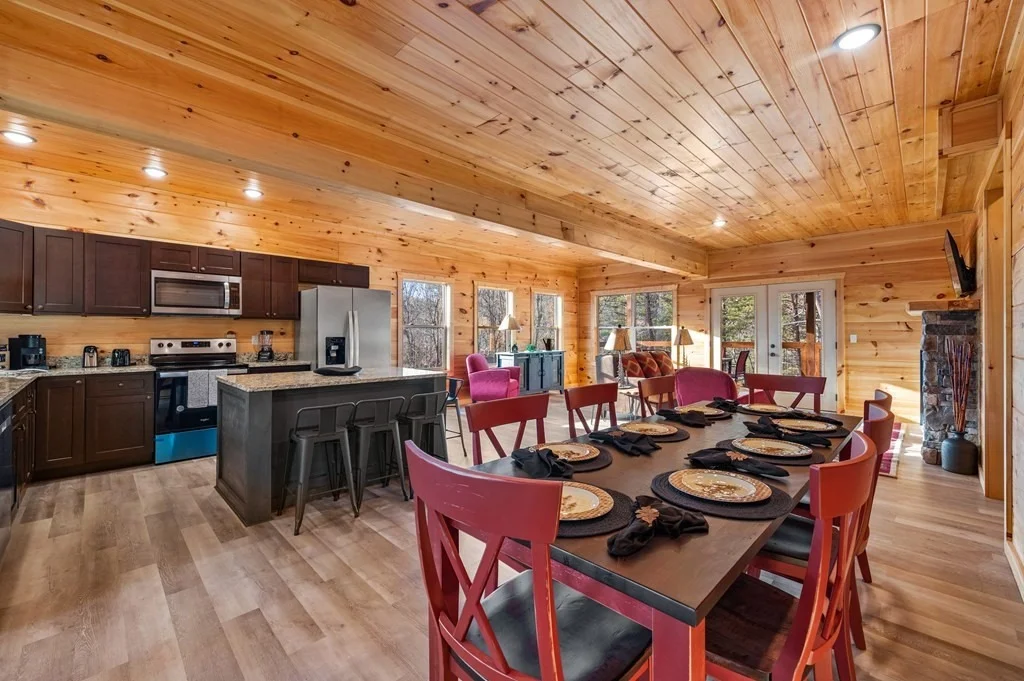 Photo of 1808 Deer Haven Road