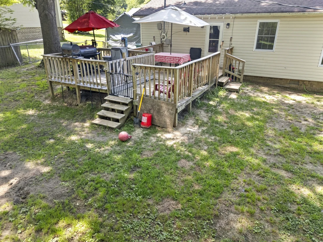 Photo of 155 Penny Ln