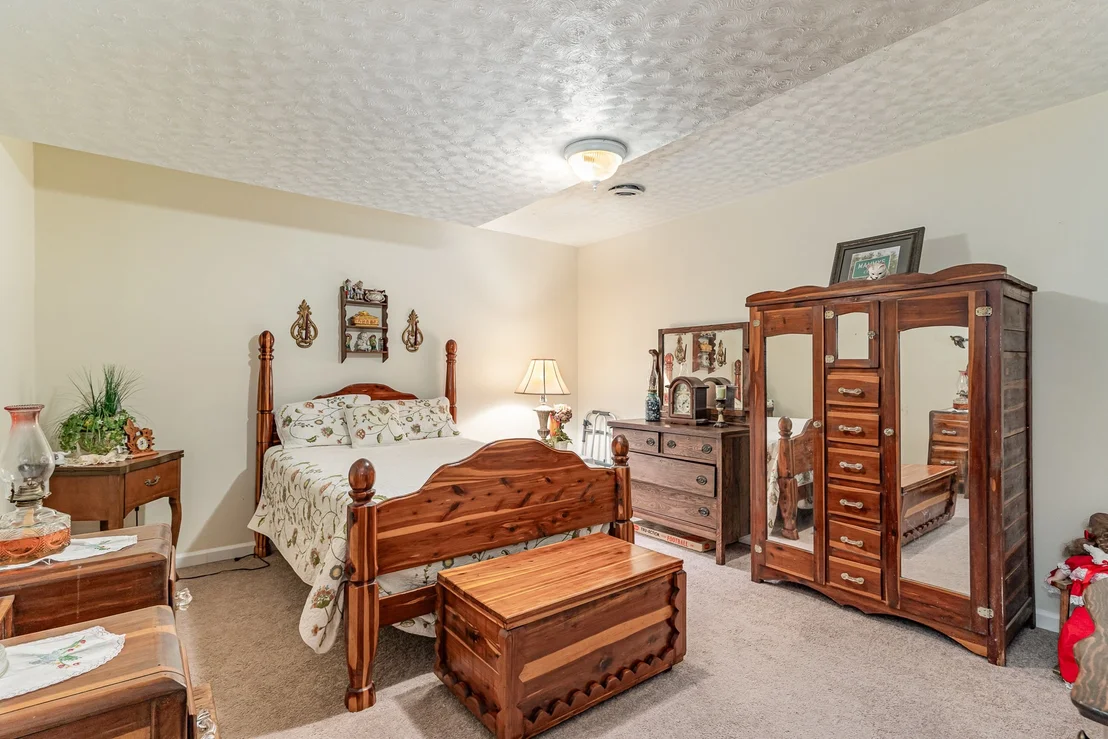 Photo of 2491 Barnes Mill Rd