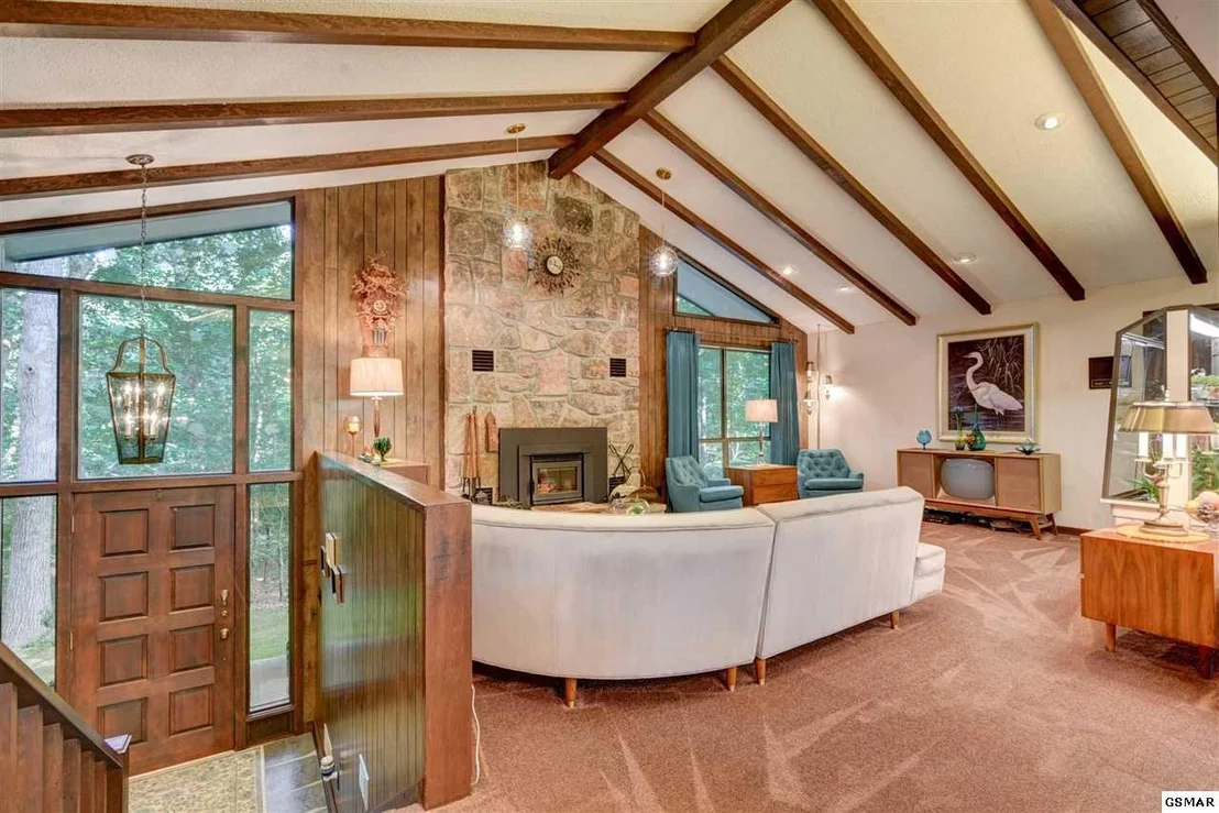 Photo of 1646 White Oak Drive