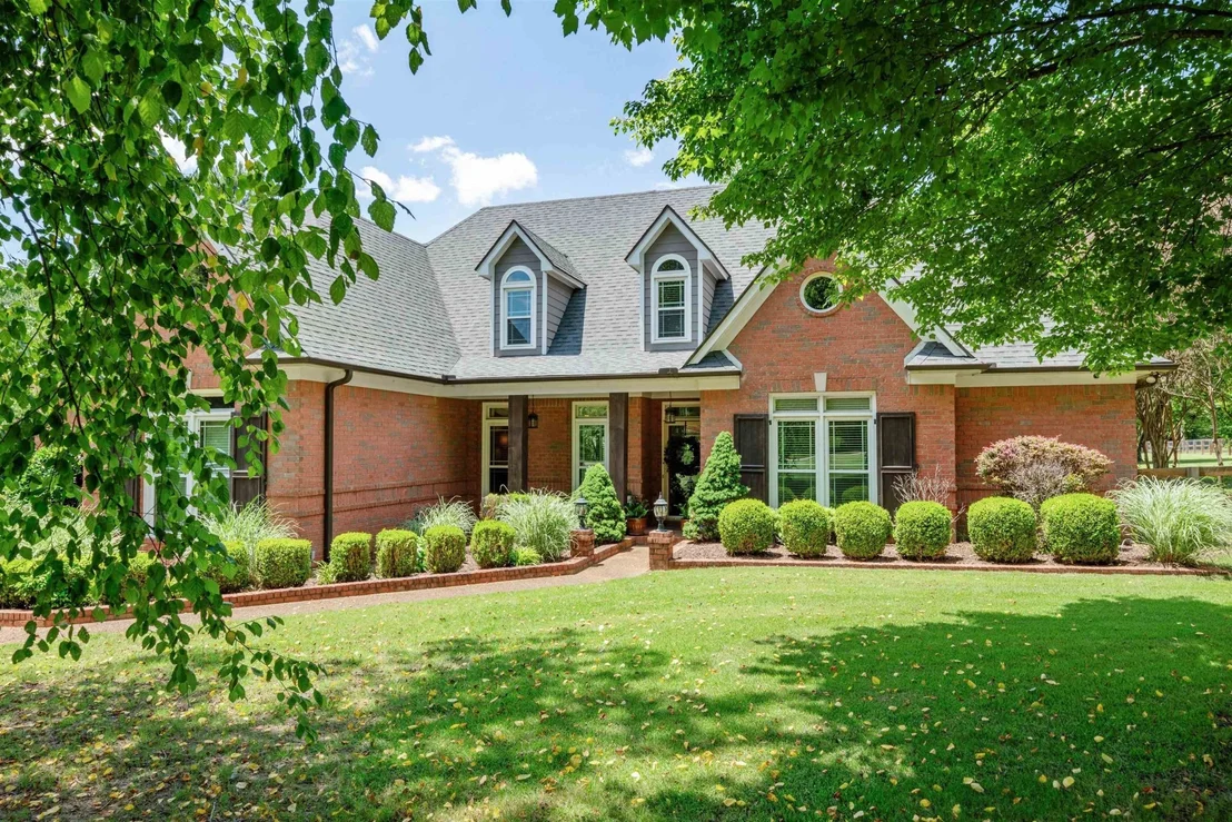 Photo of 685 COLD CREEK DR