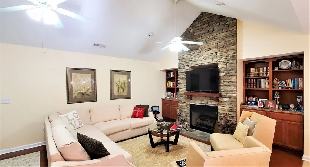 Photo of 321 Meriwether Way