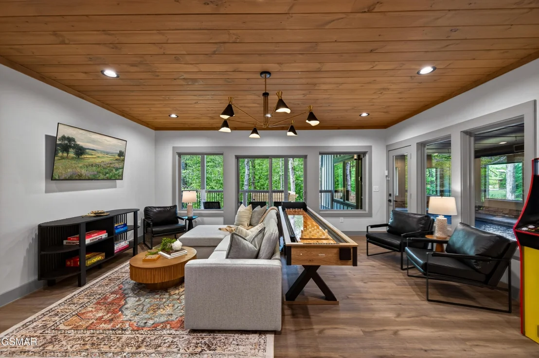 Photo of 3806 Revetta Circle
