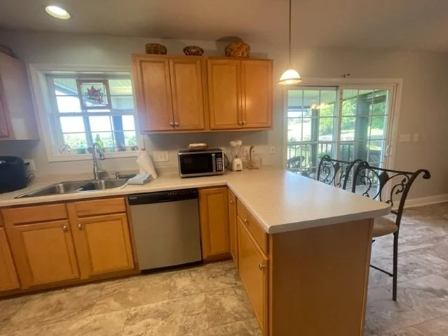 Photo of 1241 OLD RED Lane