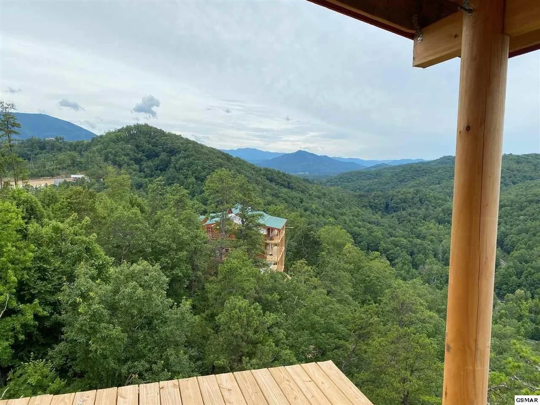Photo of 139 Mountain Ridge Way