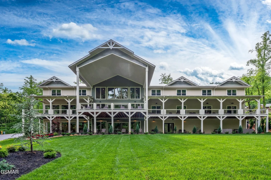 Photo of 281 Loop Road