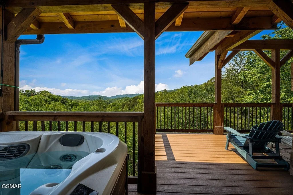 Photo of 335 Hawken Drive