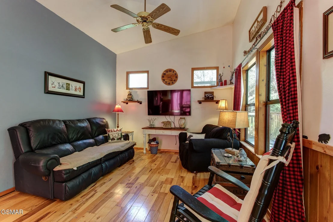 Photo of 1115 Darvan Way
