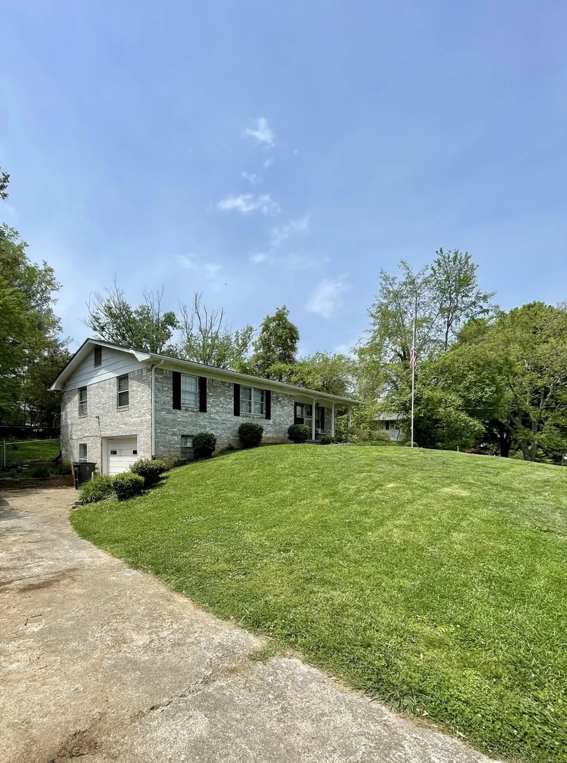 Photo of 2773 Robin Circle