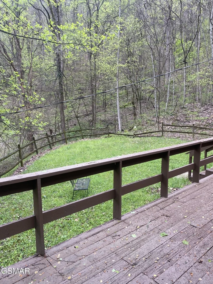 Photo of 2744 Black Walnut Flats Road