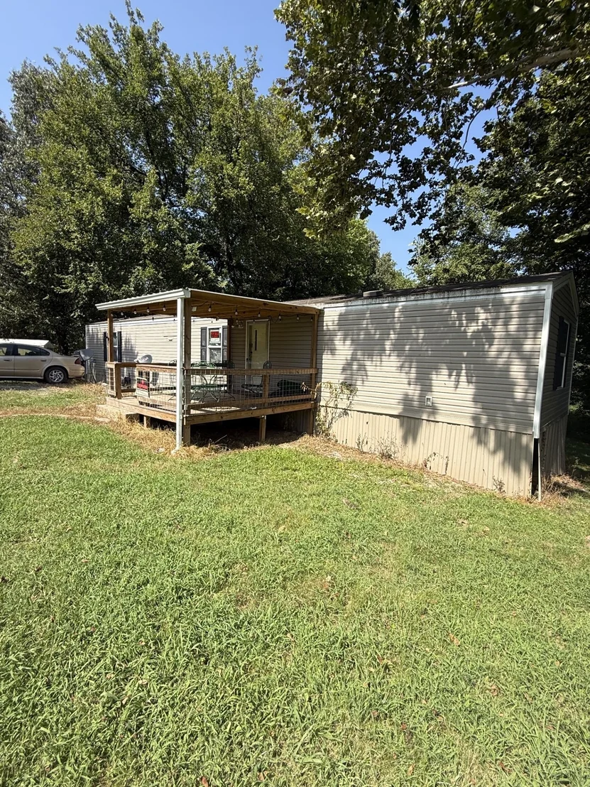 Photo of 295 Forest Cir