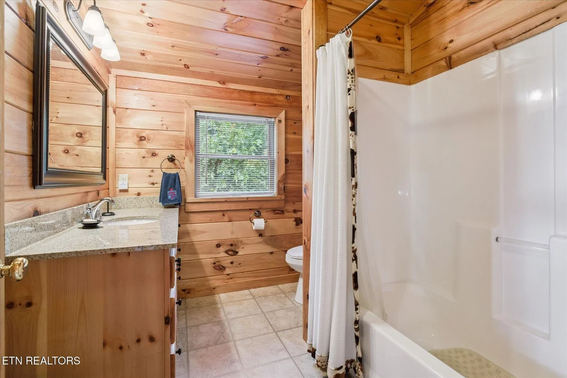 Photo of 1818 Saddle Way