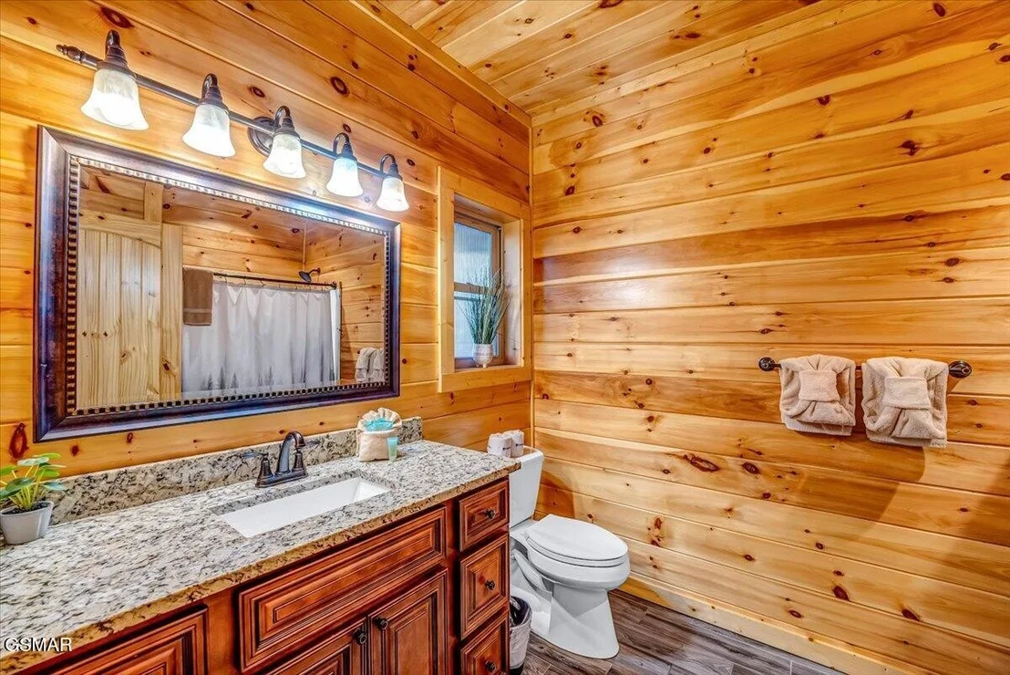 Photo of 2740 Mountain View Circle