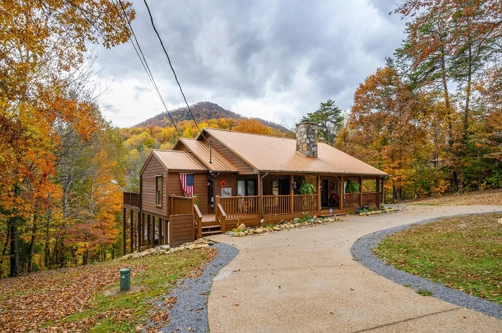Photo of 3833 Saddle Brook Way