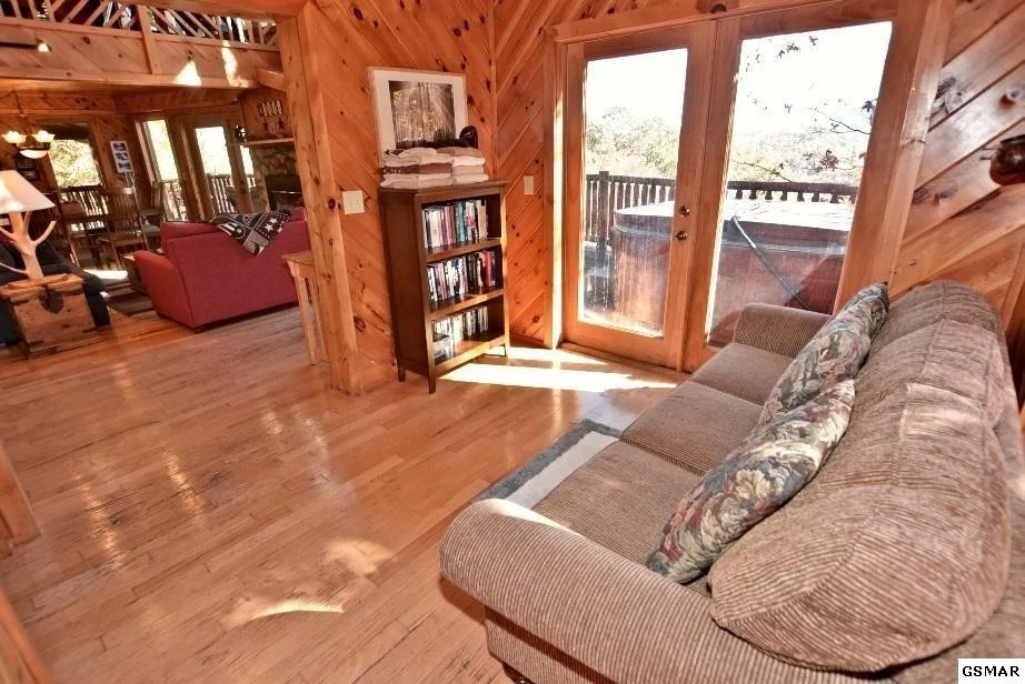 Photo of 2770 Overholt Trail