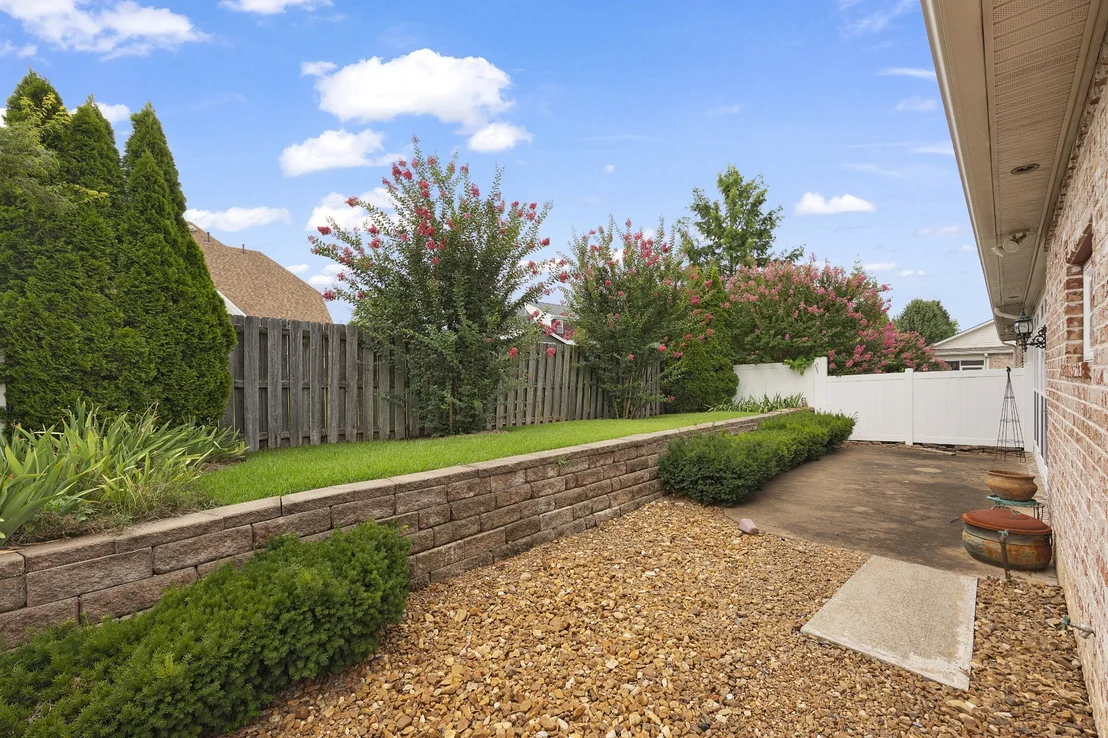 Photo of 82 Emerald Ridge Cv