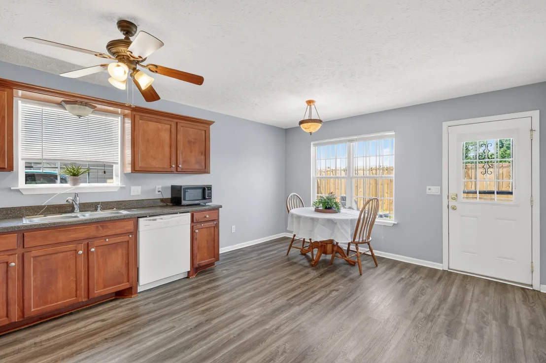Photo of Unit 2 at 465 Warrior Dr
