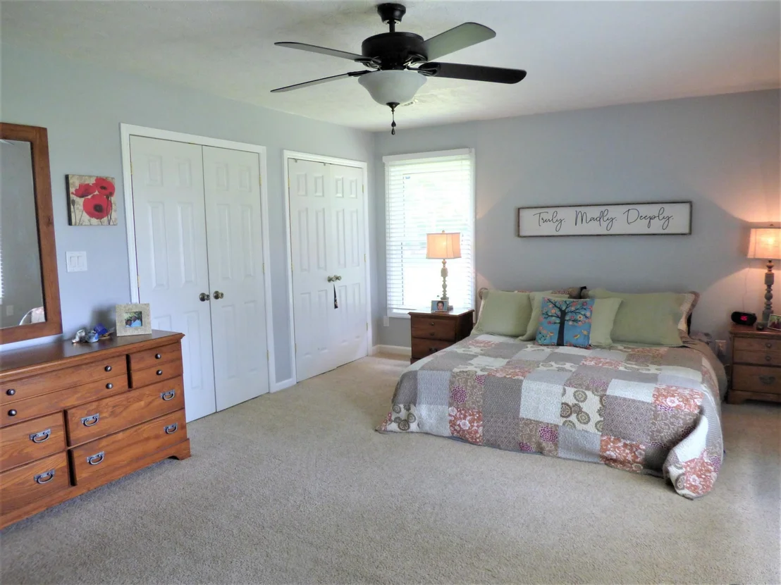 Photo of 674 Whippoorwill Drive