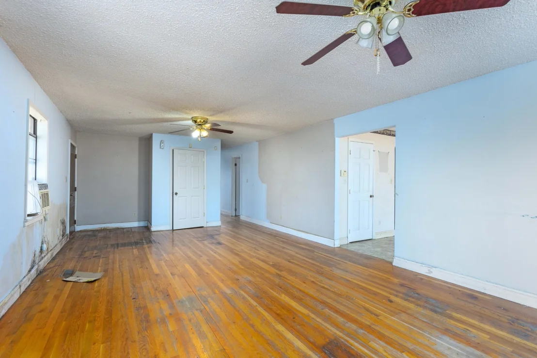 Photo of 617 Herron Road