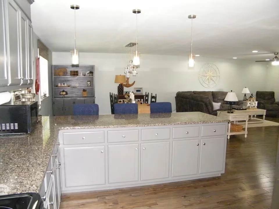 Photo of 73 Shore Dr