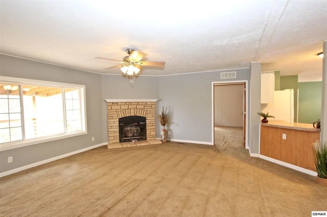 Photo of 581 Overview Road