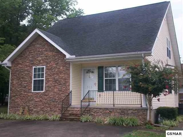 Photo of 715 Chapel View Circle