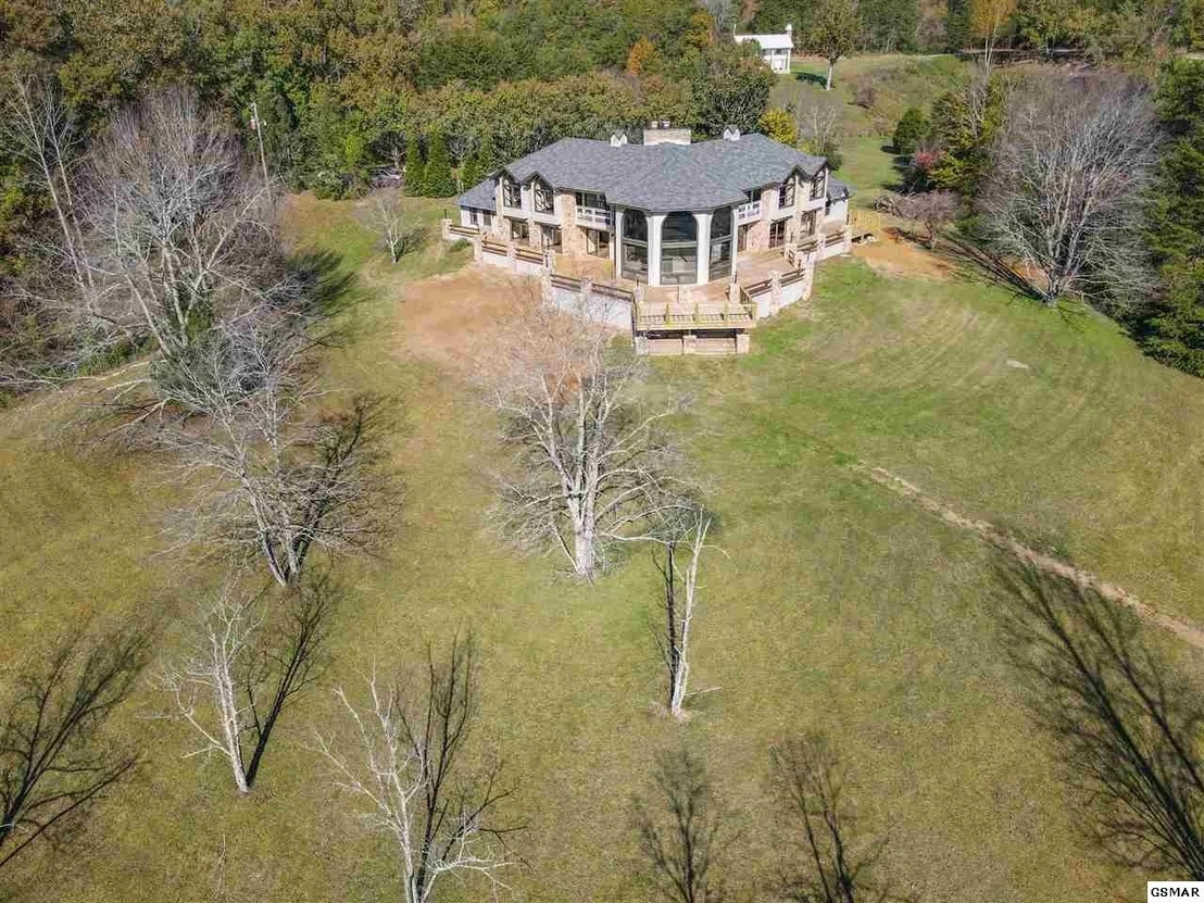 Photo of 1252 Crestview Drive