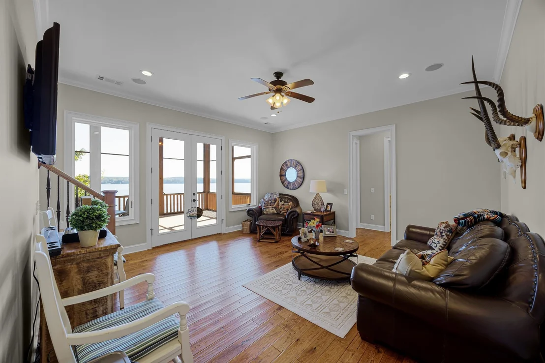 Photo of 45 PINNACLE PT