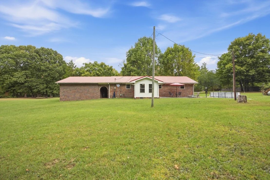 Photo of 175 Teeters Loop Road
