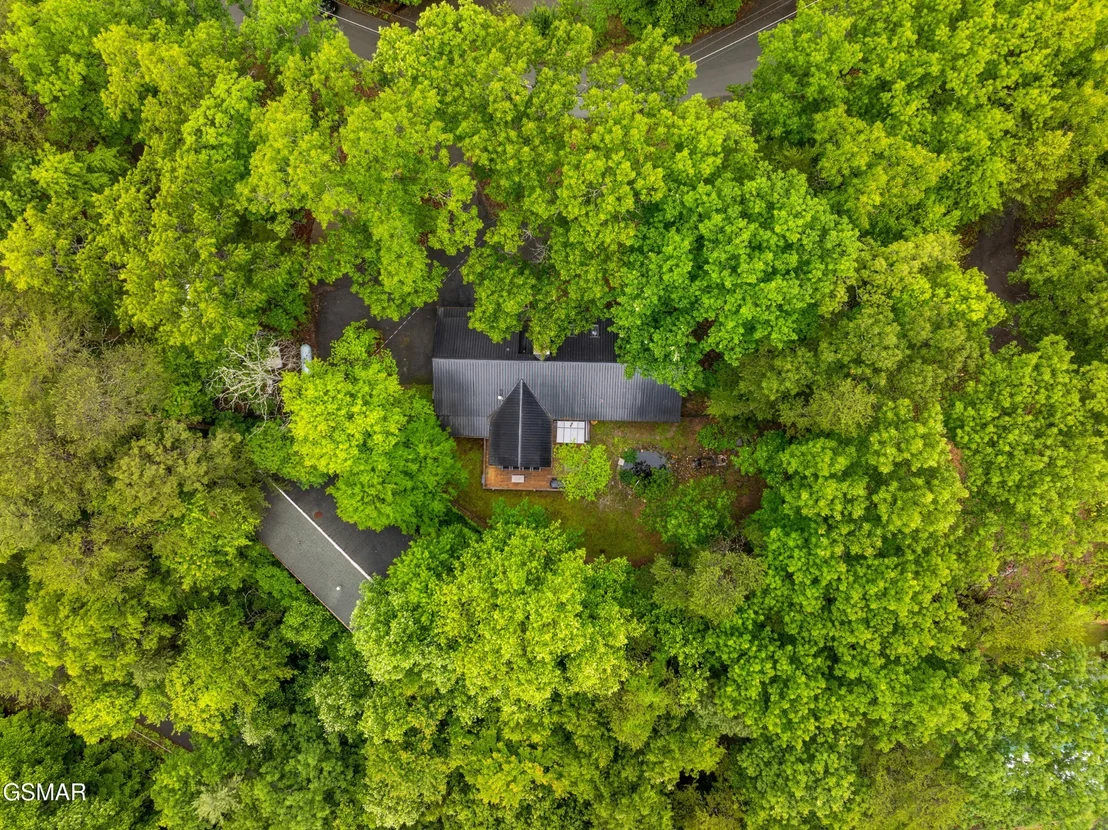 Photo of 2887 Pine Haven Drive