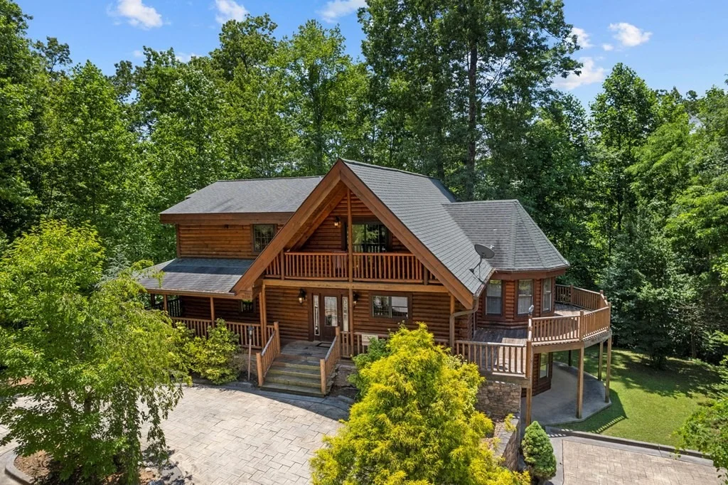Photo of 2228 Legend Drive