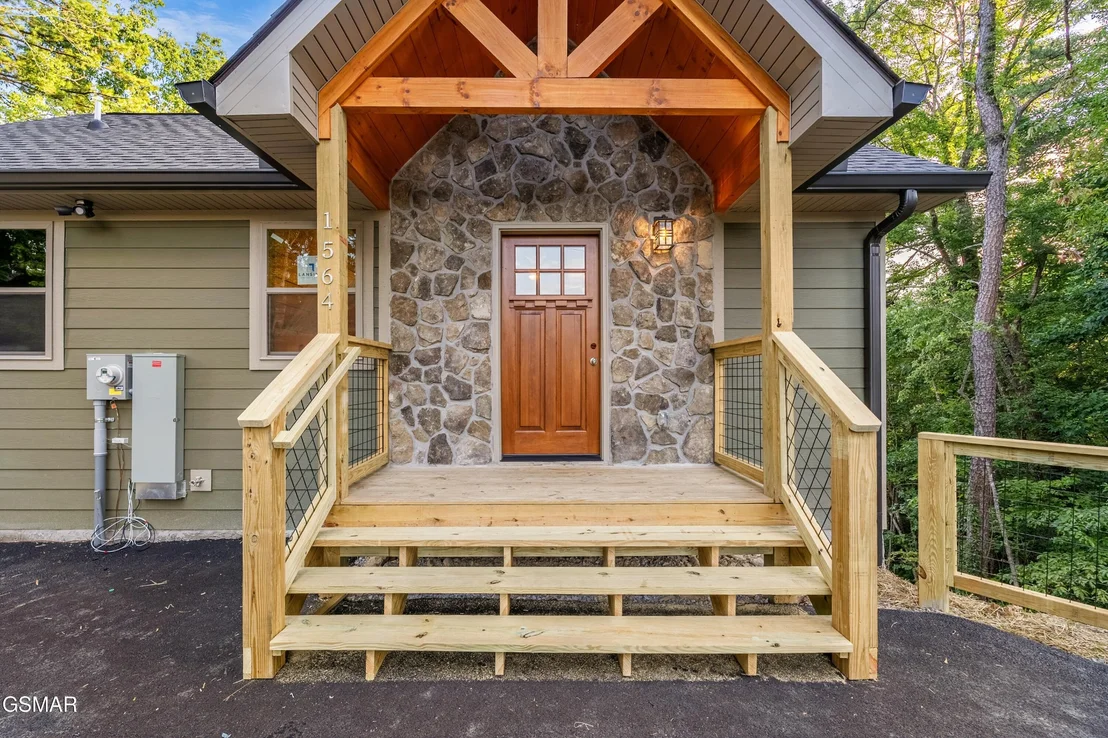 Photo of 1564 Sky View Drive