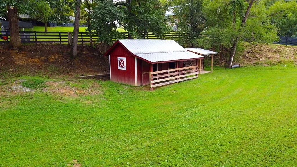 Photo of 809 SYLVIA Lane