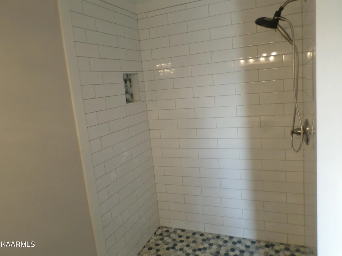 Photo of 7547 Applecross Rd