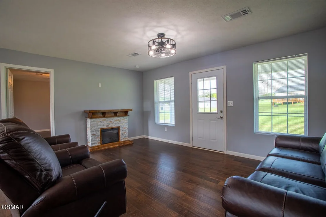 Photo of 318 Harrison Ferry Road