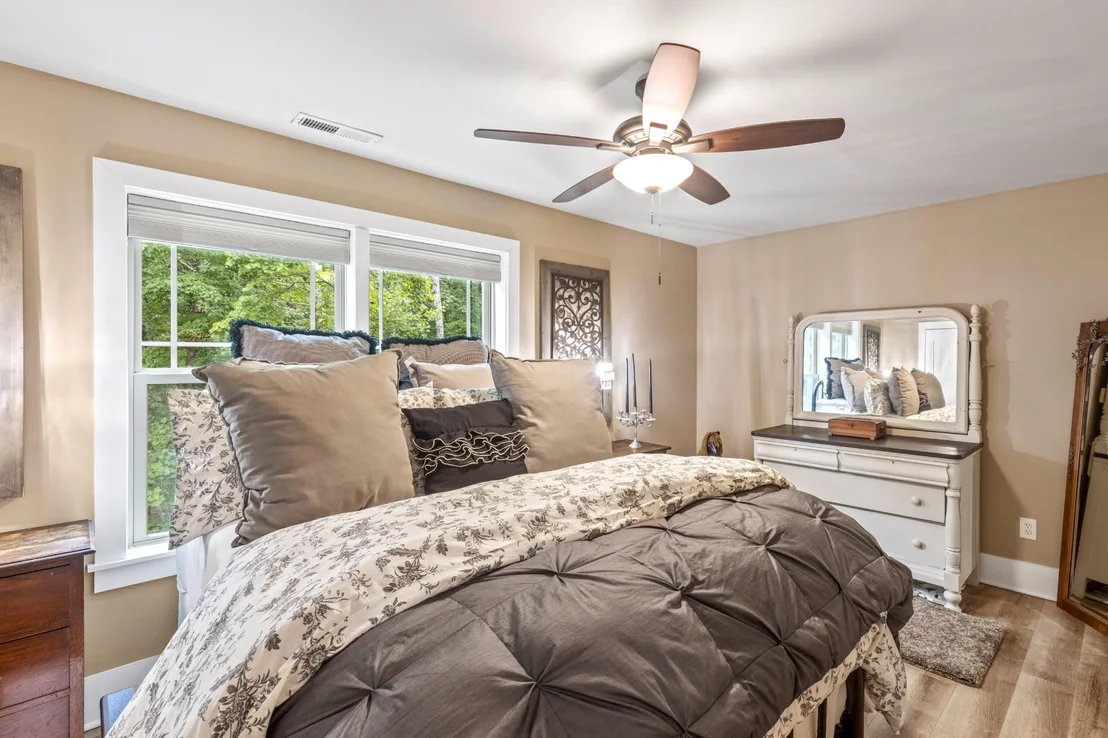 Photo of 65 Eagle Bluff Road