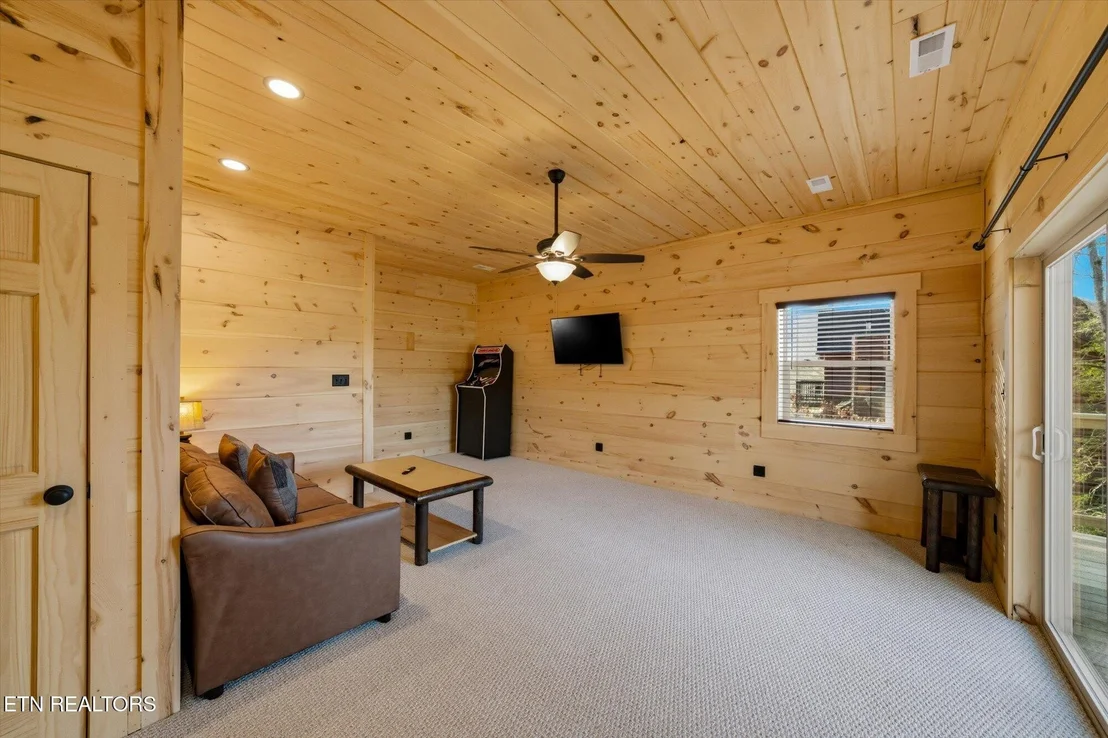 Photo of 586 Chickasaw Gap Way