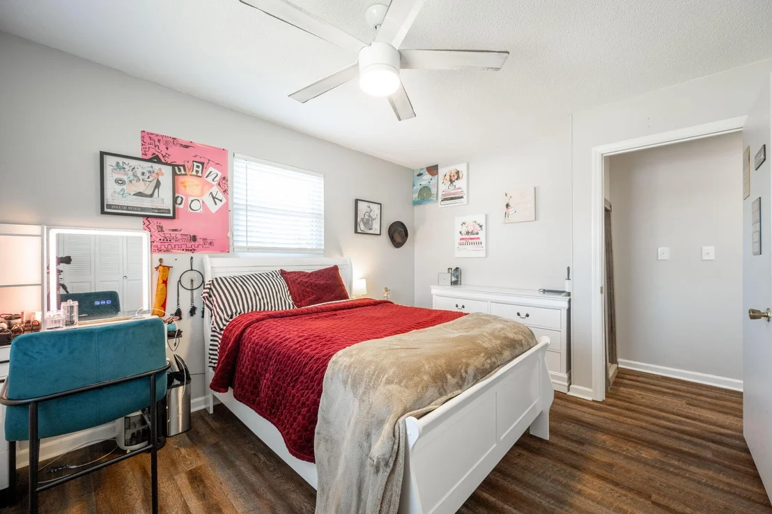 Photo of 7318 Valley Lane
