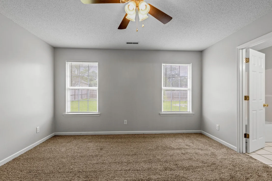 Photo of 44 Buckeye Lane