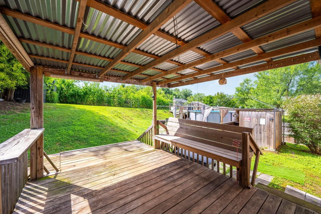 Photo of 8979 Hensley Road