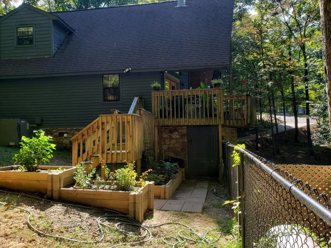 Photo of 124 DELORES CV