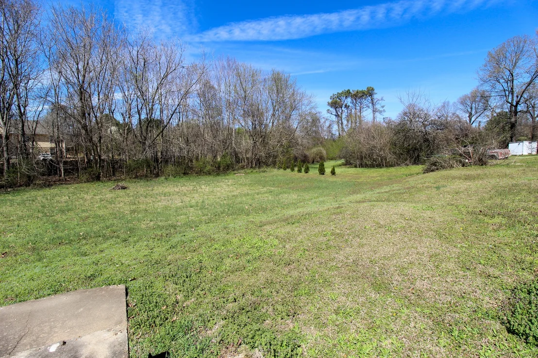 Photo of 79 Hillcrest Circle Dr