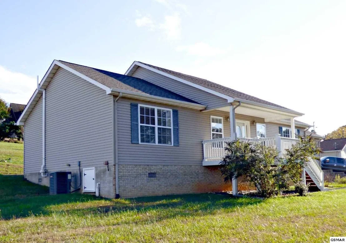 Photo of 1321 Jeb Stuart