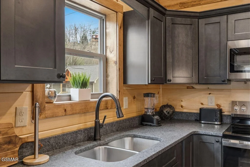 Photo of 1559 Sky View Drive