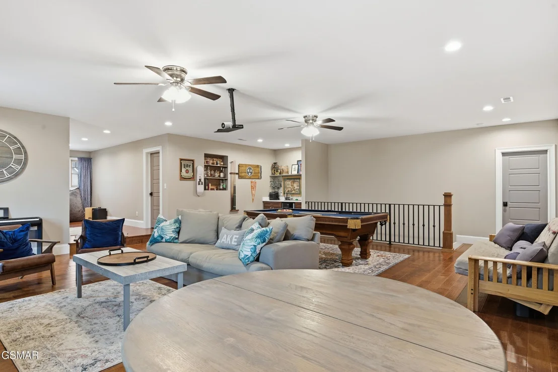 Photo of 701 Waters Edge