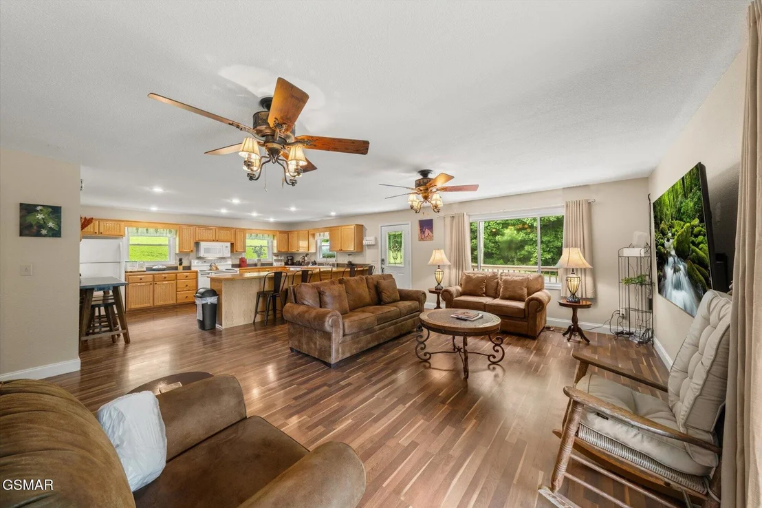Photo of 2205 Starkeytown Road