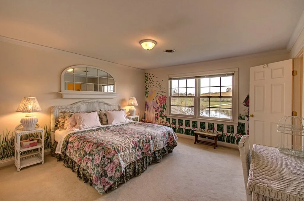 Photo of 1043 Eagle View Drive