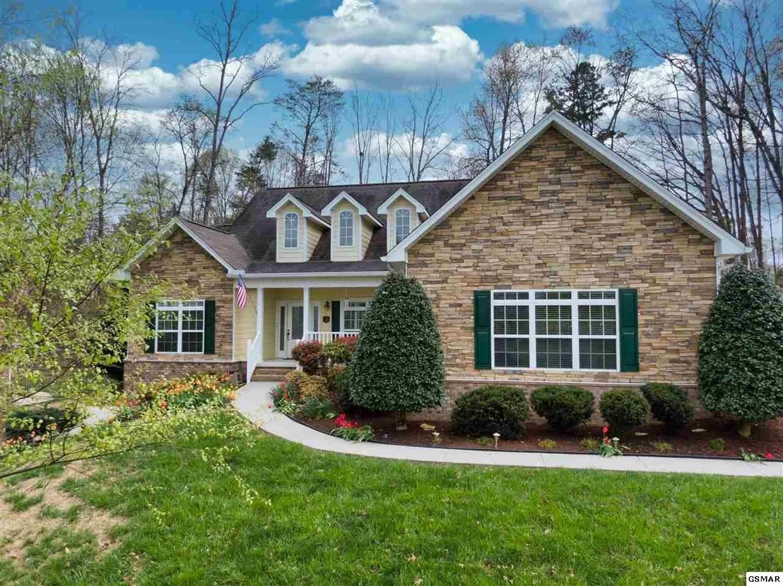 Photo of 8078 Cross Creek Drive